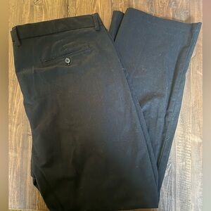 Old Navy Straight Ultimate Built-In Flex Chino Pants for Men